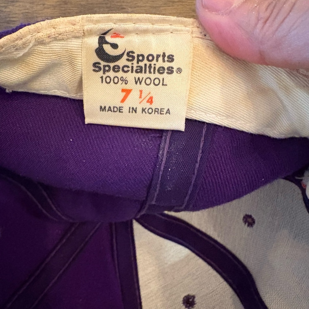 VTG Sports Specialties Los Angeles Lakers Pro Hat Purple Fitted 7.25 NBA RARE